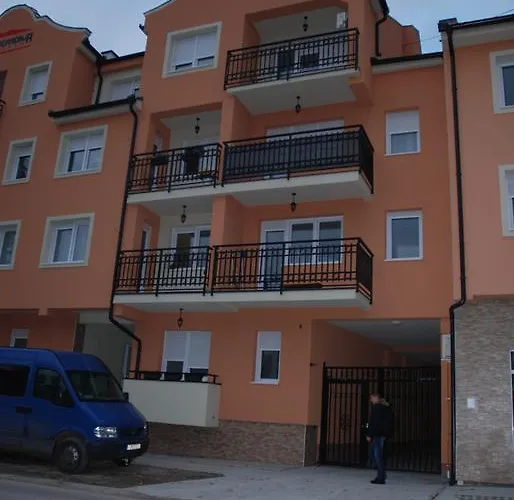 Milkovic 2 * Σόμπορ